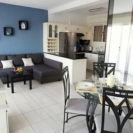 Savvy Style Apartment Larnaka